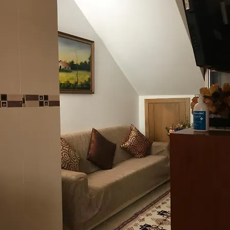 Casa Olivia Partida *